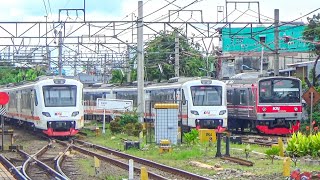 3 KERETA BERPAPASAN !! KUMPULAN KRL COMMUTER LINE DAN KA BANDARA DI STASIUN PERCABANGAN DURI