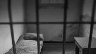 U.S. prison population lowest since 2002