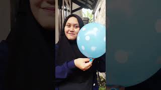 MENIUP BALON BIRU #enpichannel #zonabermain #zonaanak #meniupbalon #balon #bermainbalon