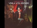 vinila von bismark snake