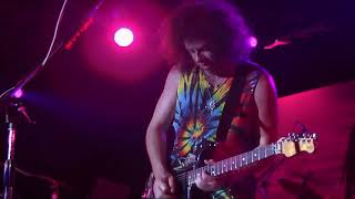 Toto's Steve Lukather blues solo (Red House cover) - Live in Montreux (1991)