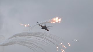 Magyar Mi - 24 harci helikopter bemutatója a Kecskeméti Repülőnapon.