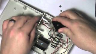 MD Lab: Basic 13.8V to +5V and +12V Regulated Power Supply