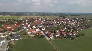 Wolfersdorf Bayern, Überflug und Rundflug - DJI Mavic Air 2 4K UHD