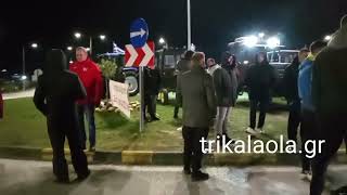 Τρίκαλα έκοψαν βασιλόπιτα οι αγρότες στο μπλόκο κόμβος Μεγαλοχώρι αποκλεισμός Τετάρτη 12-2-2025