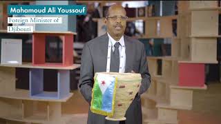 Peace Globe with Foreign Minister of Djibouti, Mahamoud Ali Youssouf | Paris Peace Forum 2019