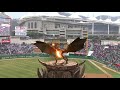 Dragão de Realidade Aumentada, na abertura do Campeonato de Beisebol, na Coréia do Sul