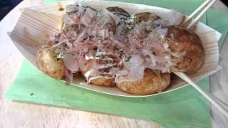 Takoyaki and moving Bonito Flakes