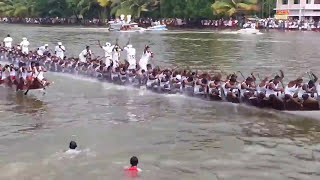 Champakulam boat race 2013 final