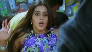 Allari Naresh  Action Scene For Heroine Poorna || Seema Tapakai Movie