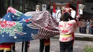 寺中青年団の獅子舞-富山県氷見市