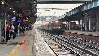 20923-Tirunelveli-Gandhidham Humsafar Express (TEN - GIMB)