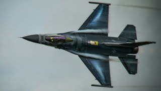 F-16 Fighting Falcon Demonstration & Heritage Flight @ 2018 NAS Jacksonville Airshow