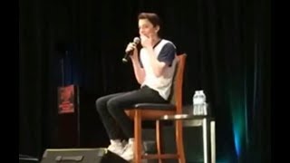Noah Schnapp accidentally gives Stranger Things Season 3 spoiler