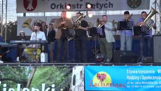 VIII Powiatowy Przegląd Orkiestr Dętych w Zielonkach - 2013-09-08 - wspólne wykonanie utworów