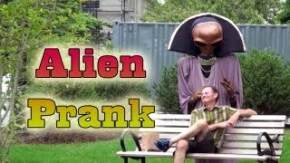 Alien Creep in the Park: Hilarious Reactions!