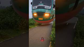 💥கடினமான வளைவில் மேலே பறந்த அரசு பேருந்து💚🚍| #trendingshorts #hornsound #tnstc #ai #aivideo #shorts