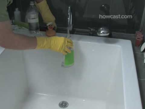 How to Clean a Ring from Your Bathtub How to Clean a Ring from Your Bathtub