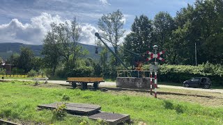 [UNIKAT] Kowary, przejazd kolejowy  odtworzony z HZ-10 i  KLD-40, recreated railway crossing, [4K]