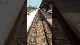 นั่งรถไฟสะพานบ้านดาราอำเภอพิชัยจ.อุตรดิตถ์