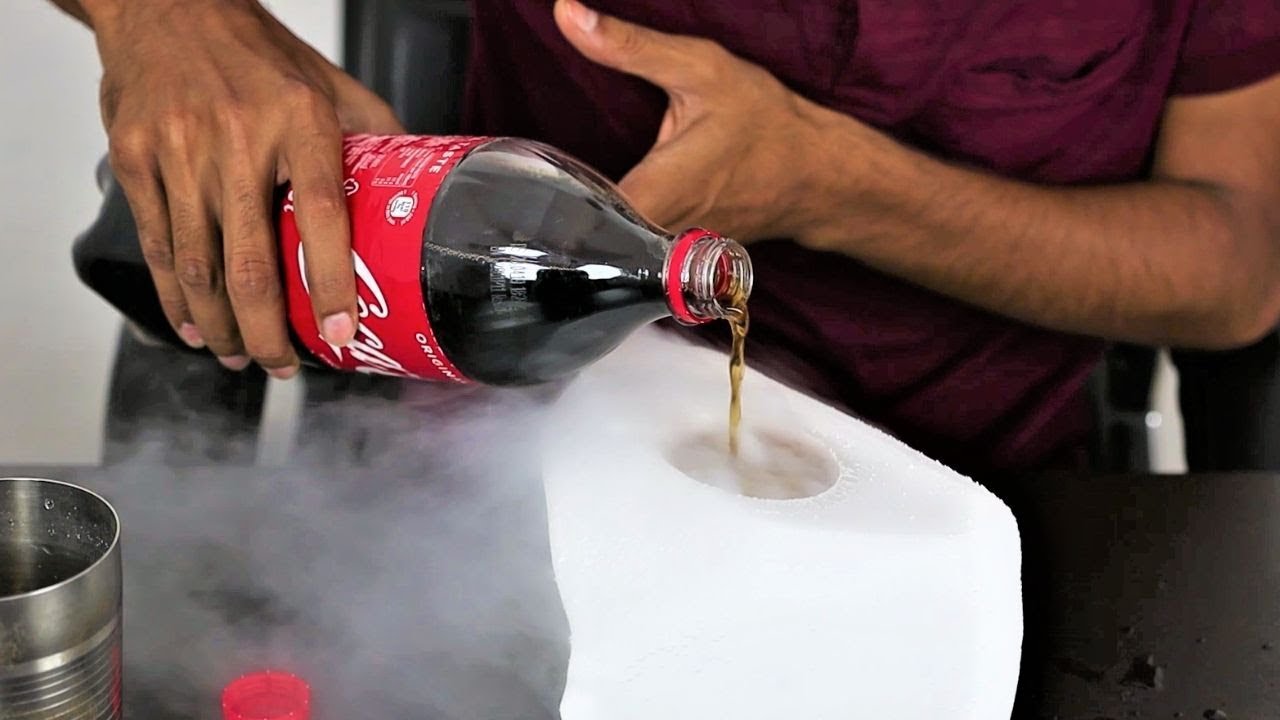 I Made Coca Cola Kulfi Using Dry Ice Experiment By Crazy Xyz Youtube