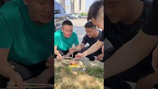 挑戰鯡魚罐頭 我還是把它想的太簡單了！#一定要看到最後 #搞笑