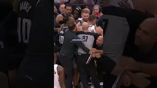 😱 Brook Lopez PUNCHED by Trey Lyles in Massive Brawl - Double Ejections #shorts