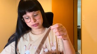 ASMR - O que tem na minha bolsa 👜