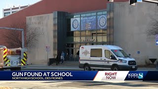 Des Moines police recover guns at two schools over three weeks