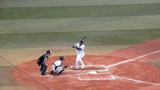 10.04.24 横浜vsヤクルト03 井手正太郎 移籍初打席