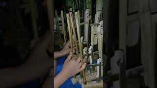 Angklung asyik Anak kecil