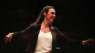 Zoe Zeniodi, conductor/ Bogota Youth Philharmonic/ Schumann Symphony no. 1, Movement 4