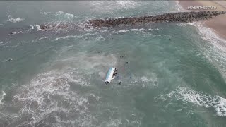 Drone pilot captures moment suspected smuggling boat overturns off Ocean Beach