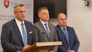 LIVE🔴  Danko a Taraba otvorene o mimoriadnej schôdzi a vnútropolitickej situácii