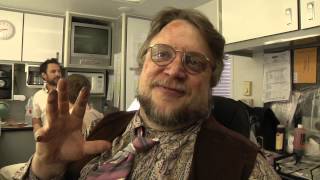 Sunny Behind the Scenes: Guillermo del Toro as Pappy McPoyle