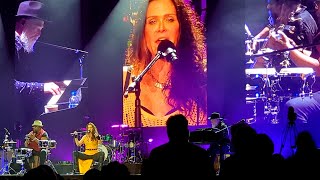 Beth Hart - Wonderful World - Berlin Max Schmeling Halle (22.11.2024)