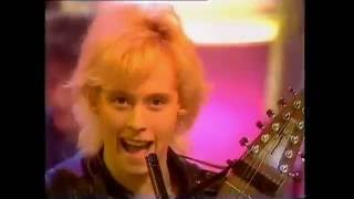 Kajagoogoo  - The Lion's Mouth (Live 1984) [HQ]