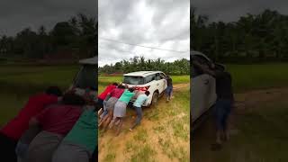 Fortuner Off Roading Gone Wrong 😂| Fas gyi 😭| Short Video #Short #Fortuner #TOYOTA