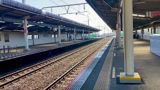 『黄色い線までお下がりください』の放送がまだ残る駅