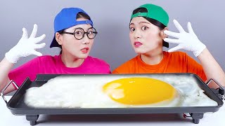 Trứng đà điểu khổng lồ Mukbang DONA