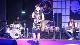 Mere Rashke Qamar LIVE by Priyanka Mukherjee