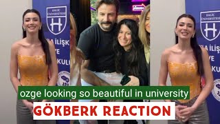 Özge yagiz looking so Preety in University !Gökberk demirci Reaction