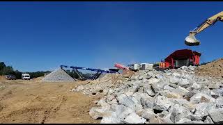 Sandvik Jaw Crusher 😍 😳 😋 😩 😫 😐 making big rocks 🪨 into wee 1's