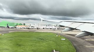 EK366 Dubai-Taipei Landing