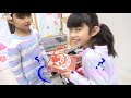 早くピザをお届けしなきゃ！宅配ピザ★ピザ屋さんごっこpretend play pizza delivery★にゃーにゃちゃんねるnya nya channel