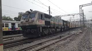 09A GOC WDP4D 40099 with LTT Mangalore Mathsyagandha Departs Thane PF7 \u0026 halts at next Signal