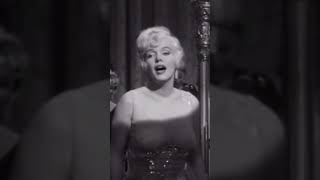 Blonde vs. Marilyn Monroe (Ana de Armas, Netflix)
