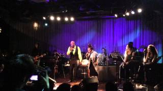 Dooley 杜力\u0026Vita 張芮菲 千年之戀 Brown Sugar Live