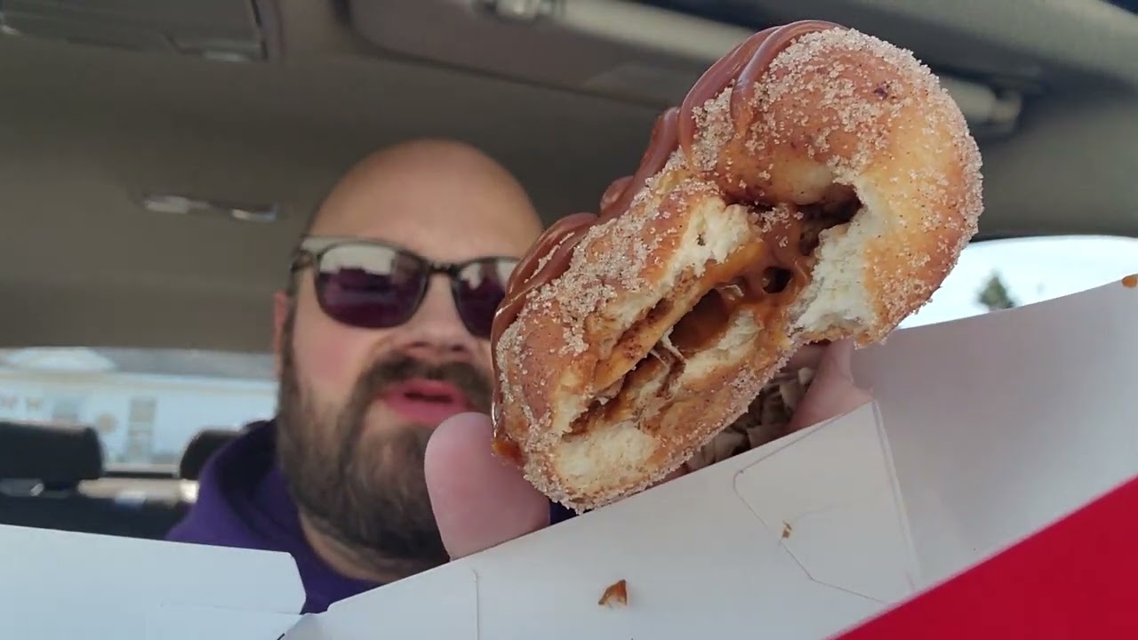 Tim Hortons Canada Dulce Apple Fritter Dream Donut - YouTube