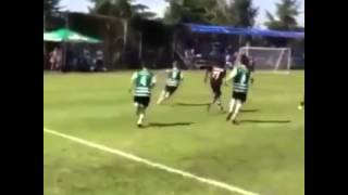 Besiktas Youth Player Scores an Amazing Goal